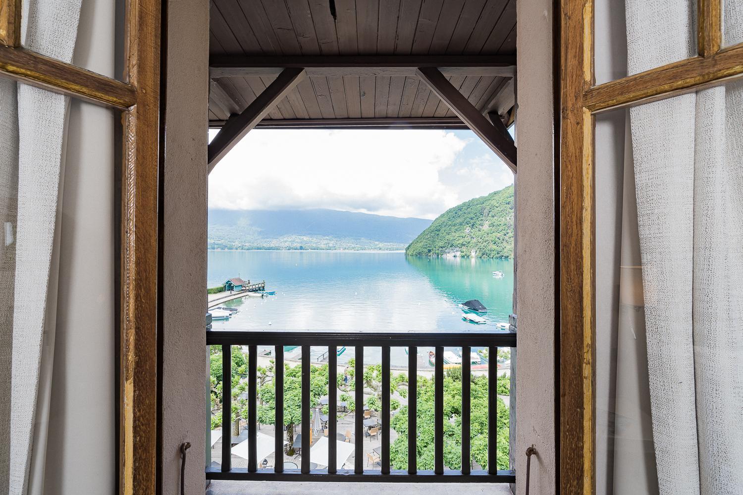 Hotel Le Cottage Bise ตัลลัวร์ ภายนอก รูปภาพ