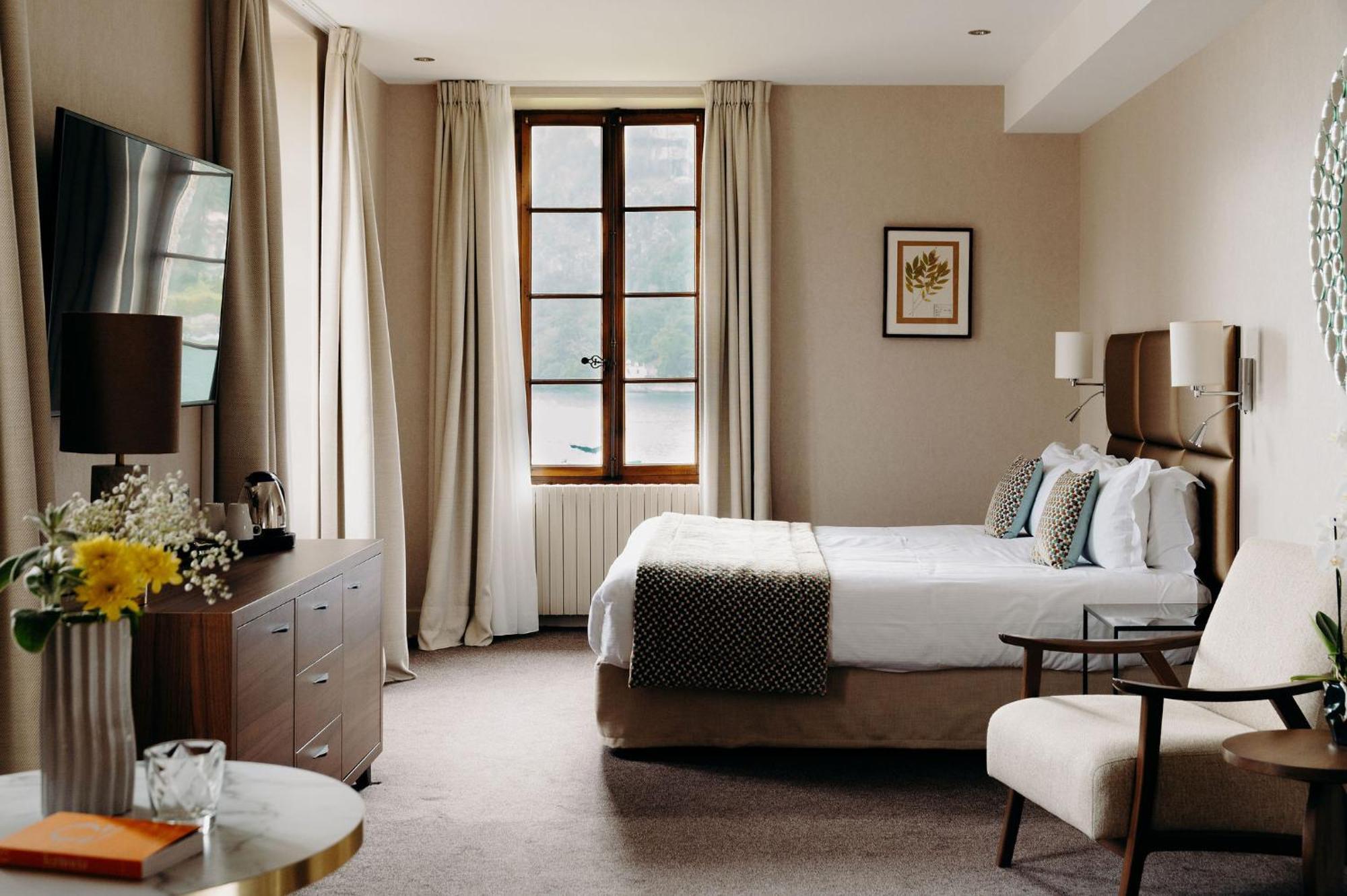 Hotel Le Cottage Bise ตัลลัวร์ ภายนอก รูปภาพ